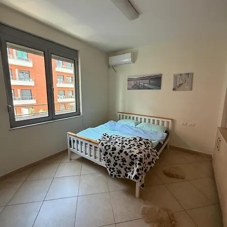 Apartment Noemi Tirana